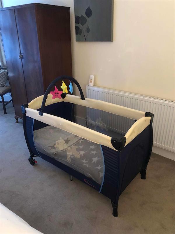 Bank Street Guest House Vr Glasgow Esterno foto